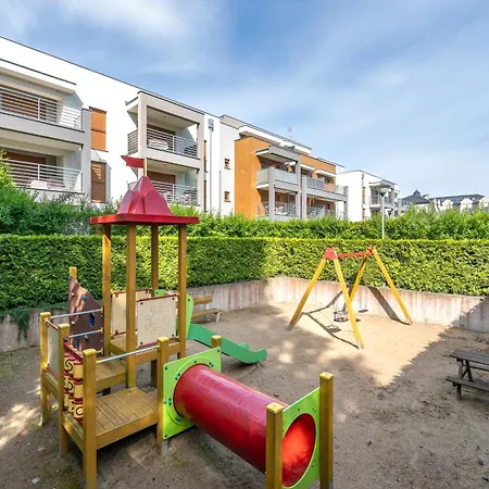 Westerplatte, Sun & Snow مينزفوجة